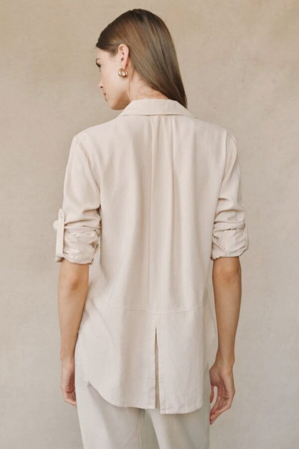 Split back Button Down Shirt Linen Sand - Image 2