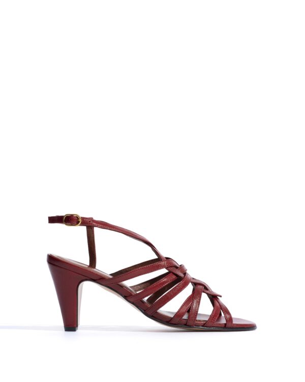 Vickey 75 Ruby Red
