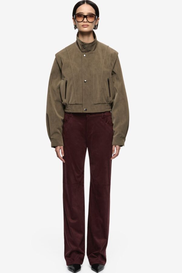 Zoli Bomber