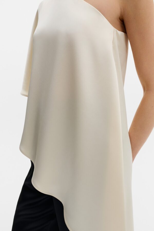 Aria One Shoulder Asymmetric Satin Blouse - Image 4