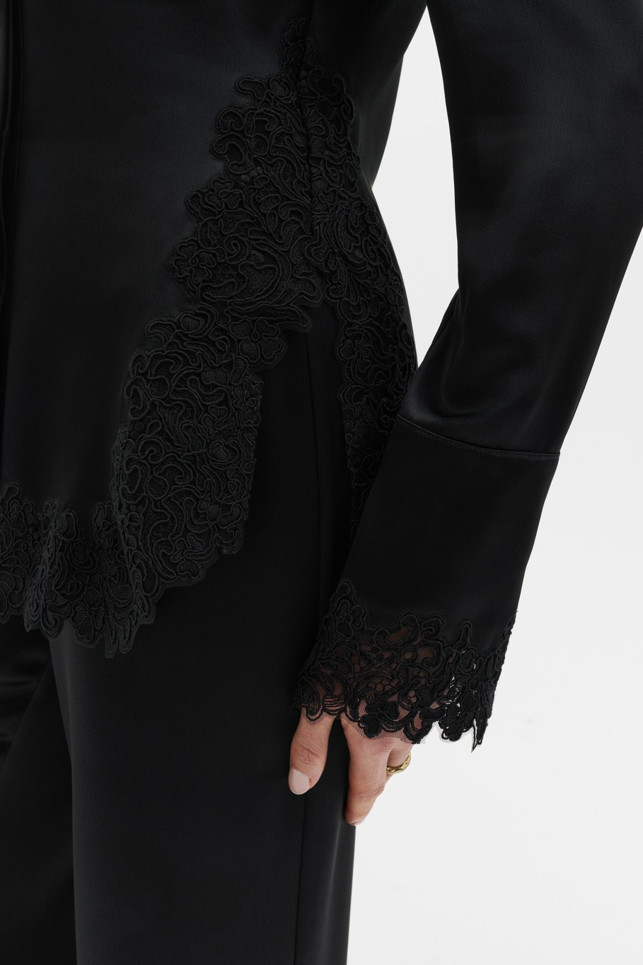 Malou Satin Lace Hem Shirt - Image 4