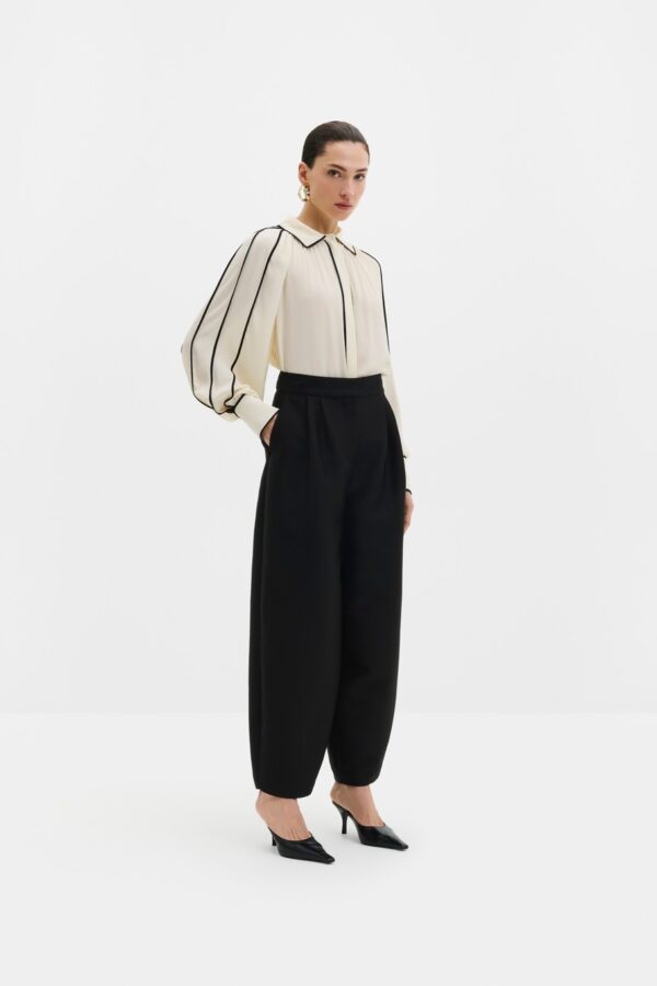 Bea Contrast Edge Chiffon Blouse - Image 2