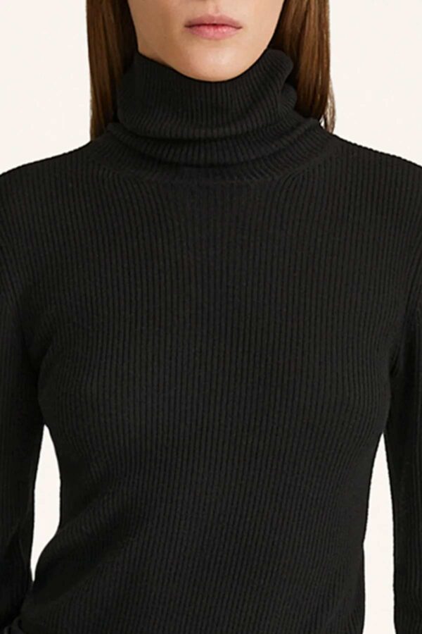 Helea Sweater - Image 3
