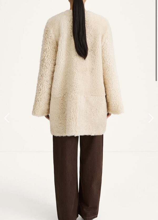 Veda Coat - Image 2